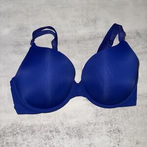 Victoria’s Secret T-Shirt Push Up Bra Blue Logo Strap‎ Size 36D